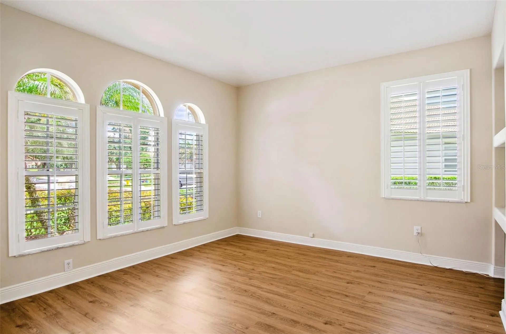 10222 Arbor Side Drive Tampa FL 33647