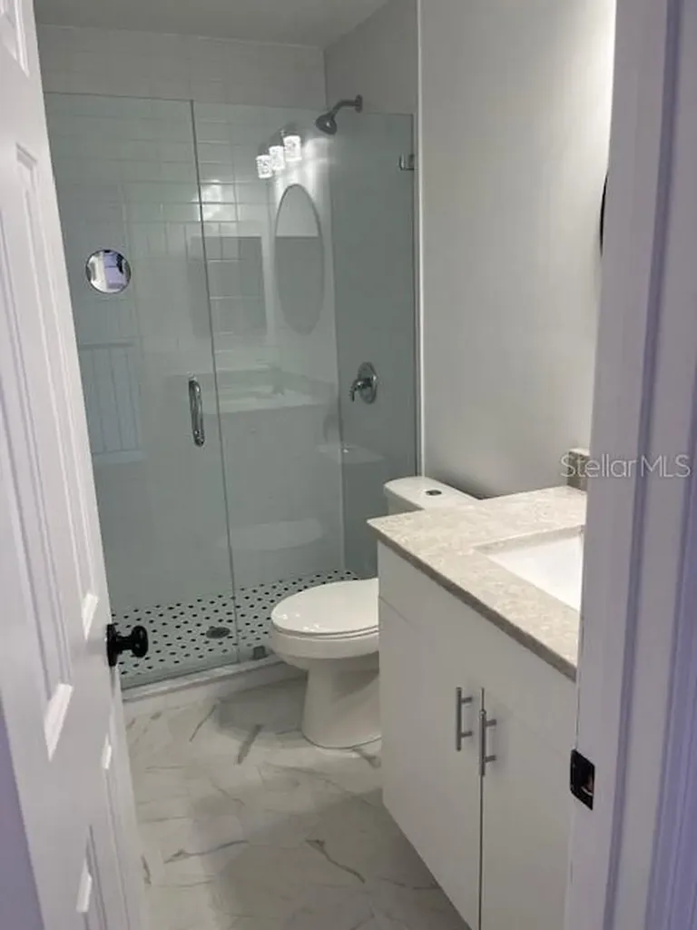 8217 Breeze Cove Lane Orlando FL 32819