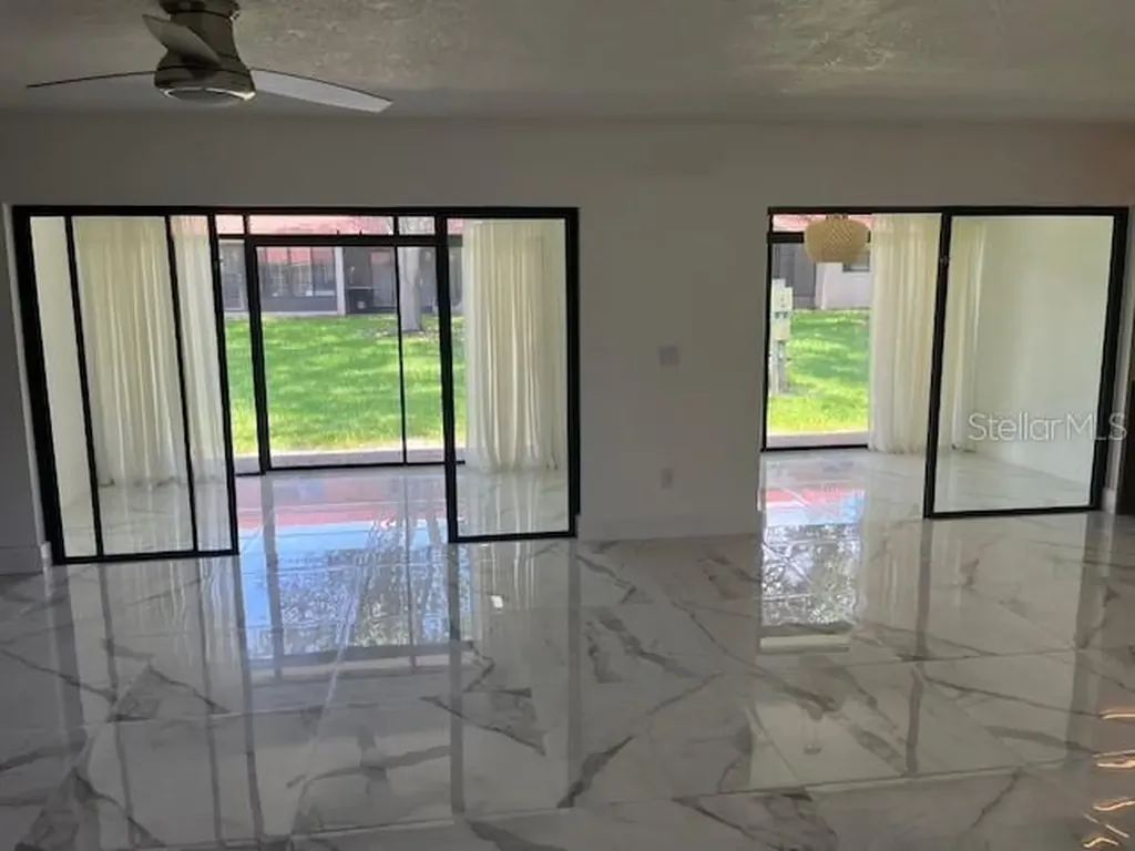 8217 Breeze Cove Lane Orlando FL 32819