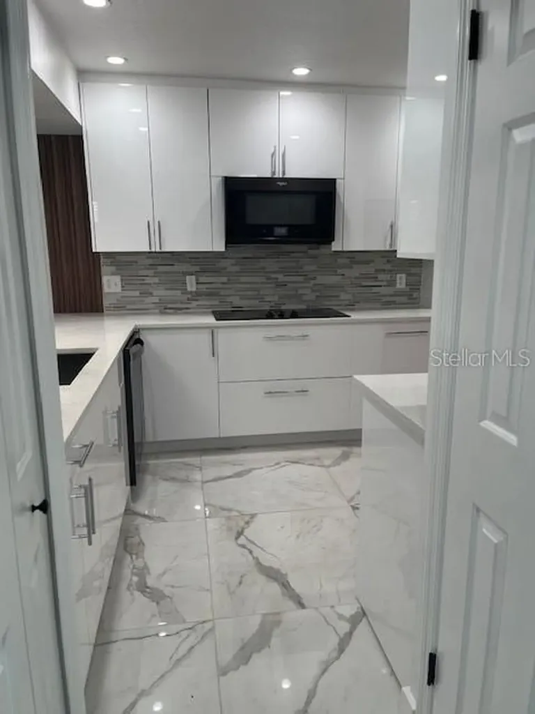8217 Breeze Cove Lane Orlando FL 32819