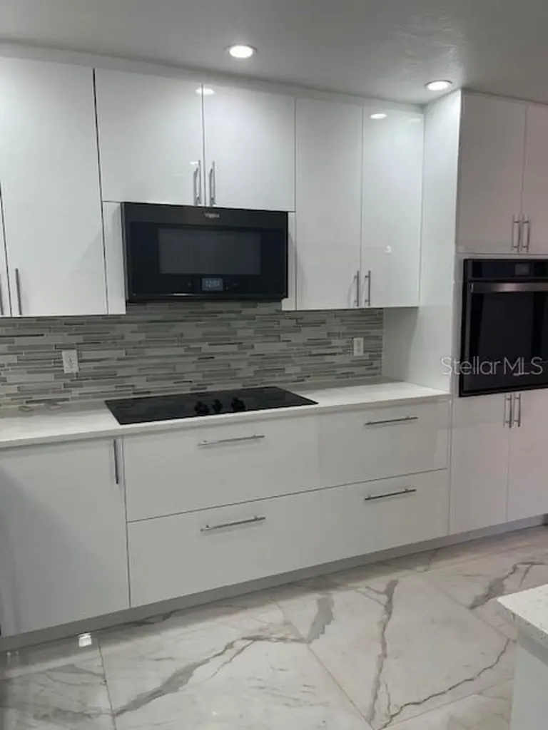 8217 Breeze Cove Lane Orlando FL 32819