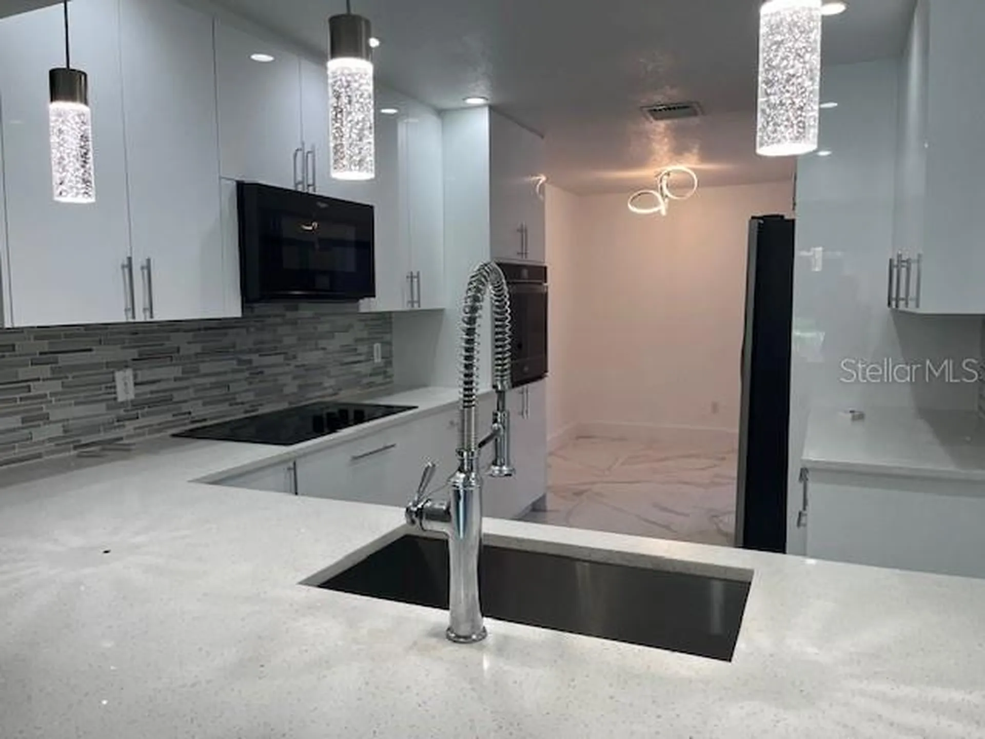 8217 Breeze Cove Lane Orlando FL 32819