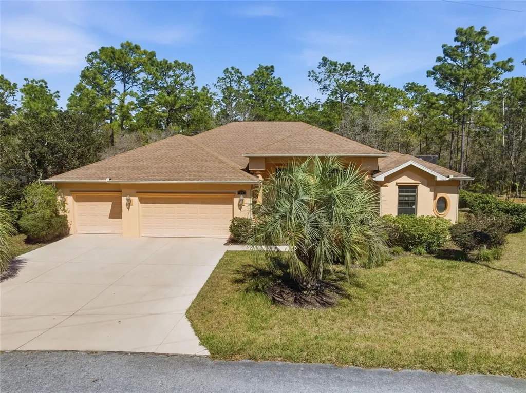 21 Whitewood Court Homosassa FL 34446