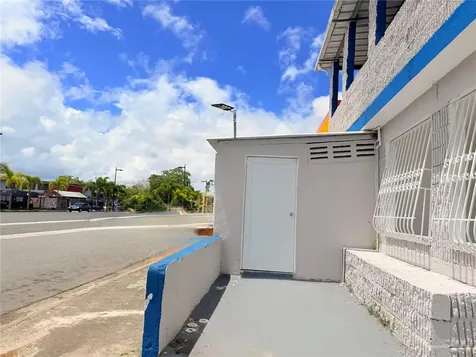 Calle 601 Bloque 224 Comercial 3 Carolina PR 00985