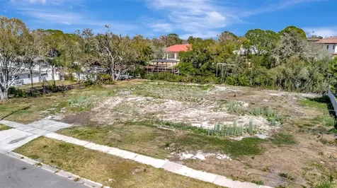2618 S Dundee Street Tampa FL 33629