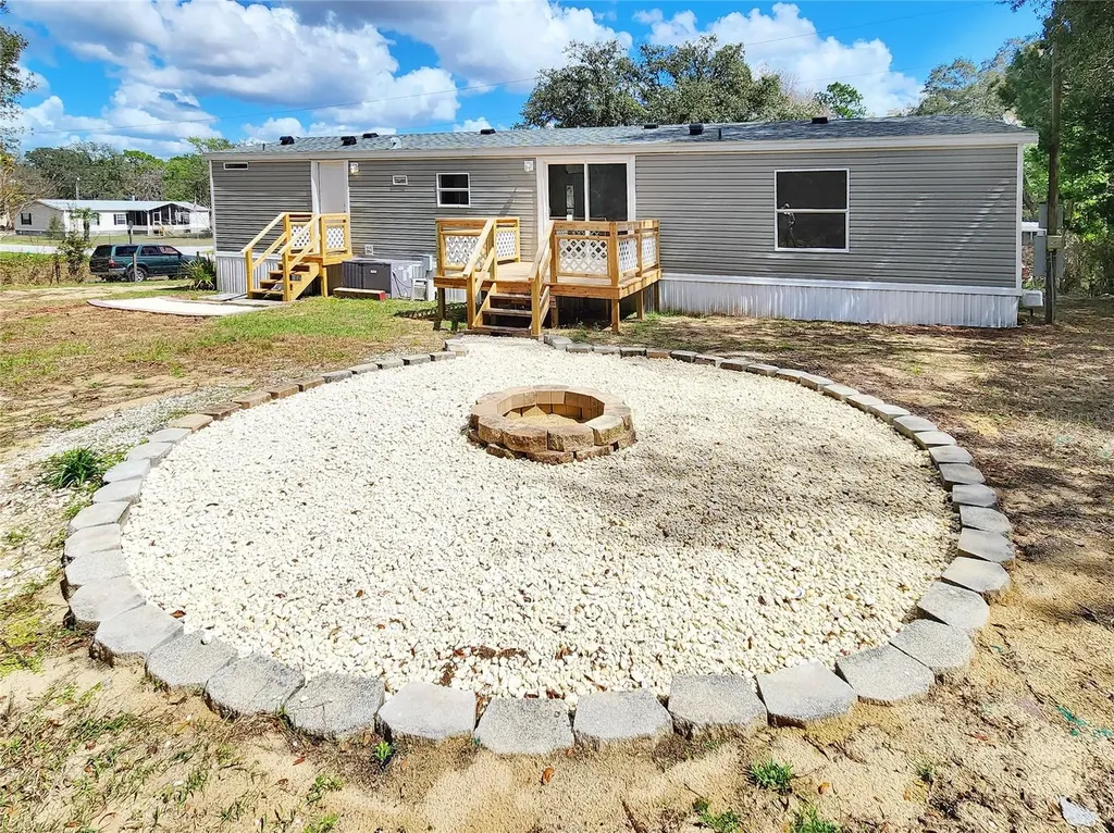 88 N Saturn Avenue Inverness FL 34453