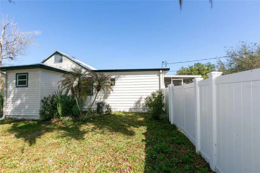 807 Tennessee Avenue St Cloud FL 34769