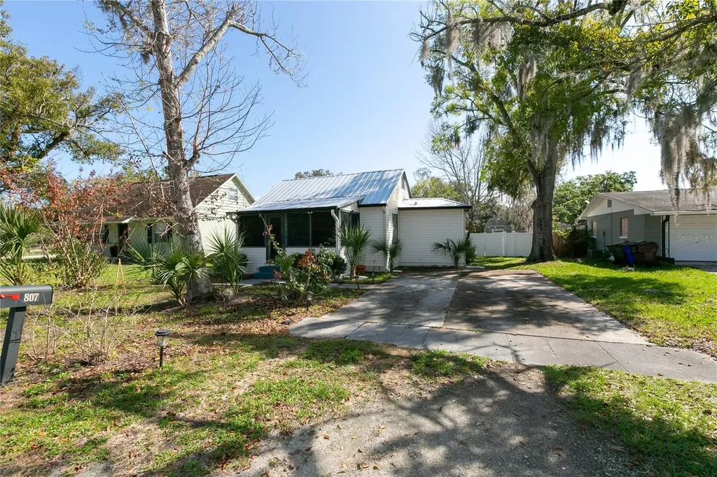 807 Tennessee Avenue St Cloud FL 34769