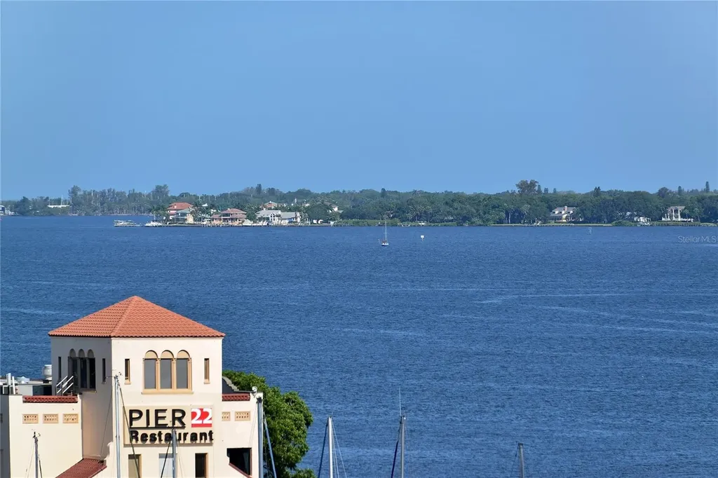 2722 2nd Avenue W Bradenton FL 34205