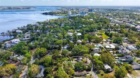 2722 2nd Avenue W Bradenton FL 34205