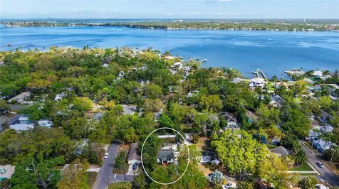 2722 2nd Avenue W Bradenton FL 34205