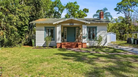 2722 2nd Avenue W Bradenton FL 34205
