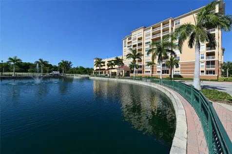 2722 2nd Avenue W Bradenton FL 34205