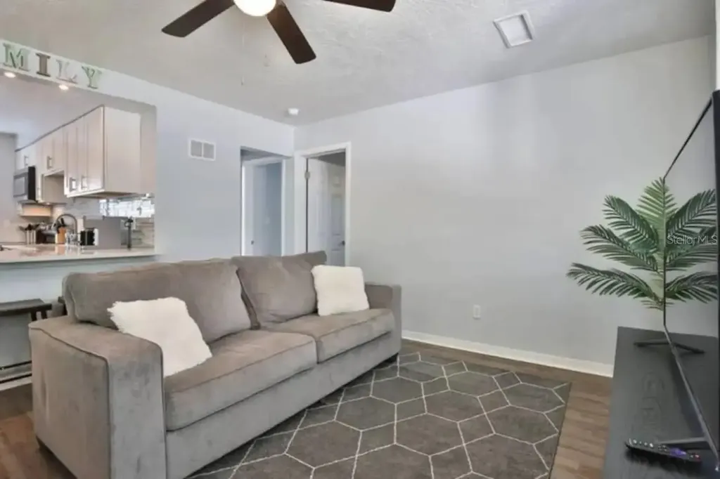 3113 Mcintosh Road Sarasota FL 34232