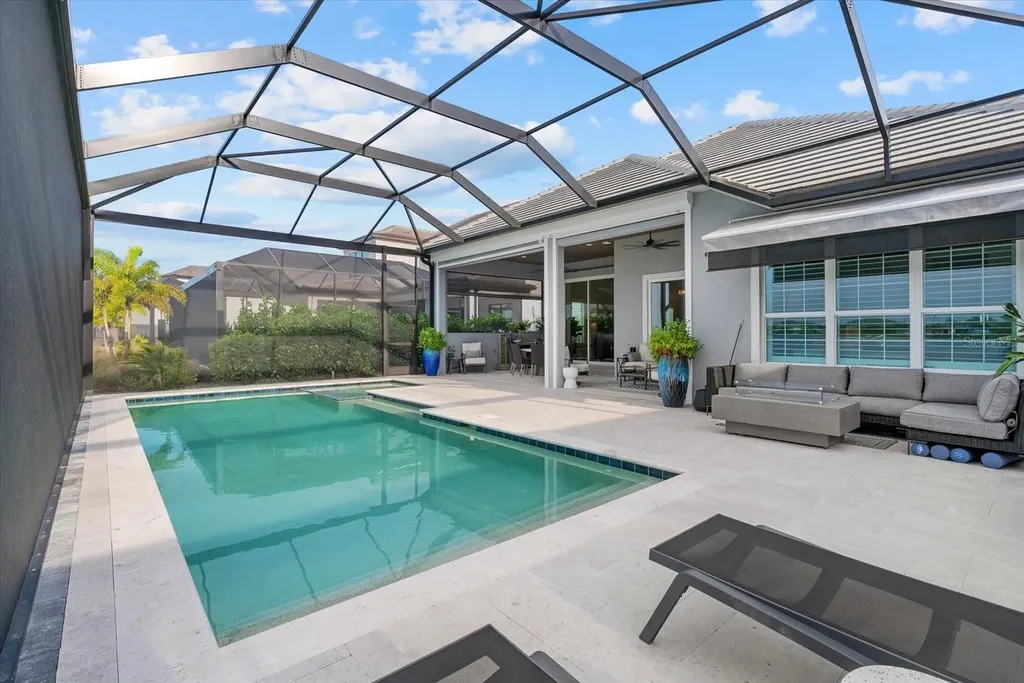 6353 Isla Del Ray Avenue Sarasota FL 34240