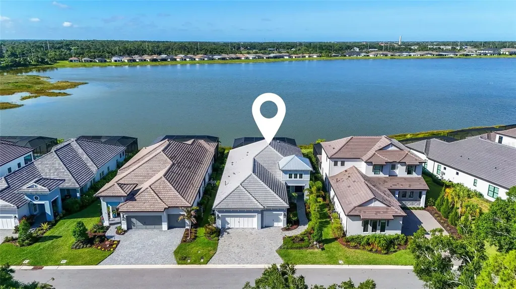 6353 Isla Del Ray Avenue Sarasota FL 34240