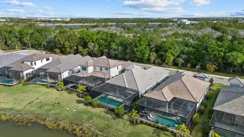 6353 Isla Del Ray Avenue Sarasota FL 34240