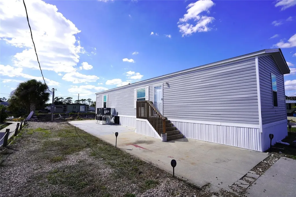 1276 Seagull Drive Englewood FL 34224