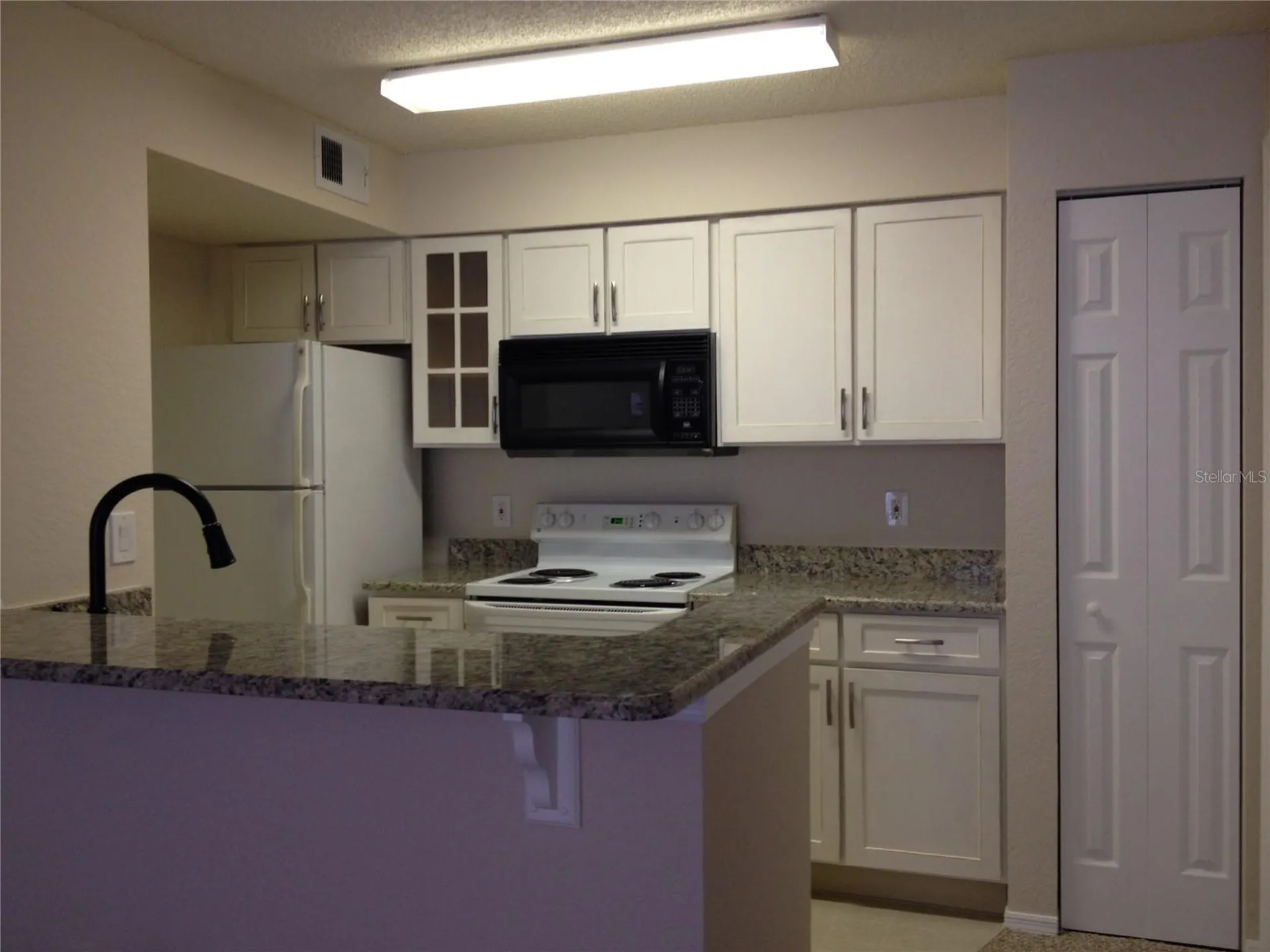 2218 Grand Cayman Court Kissimmee FL 34741