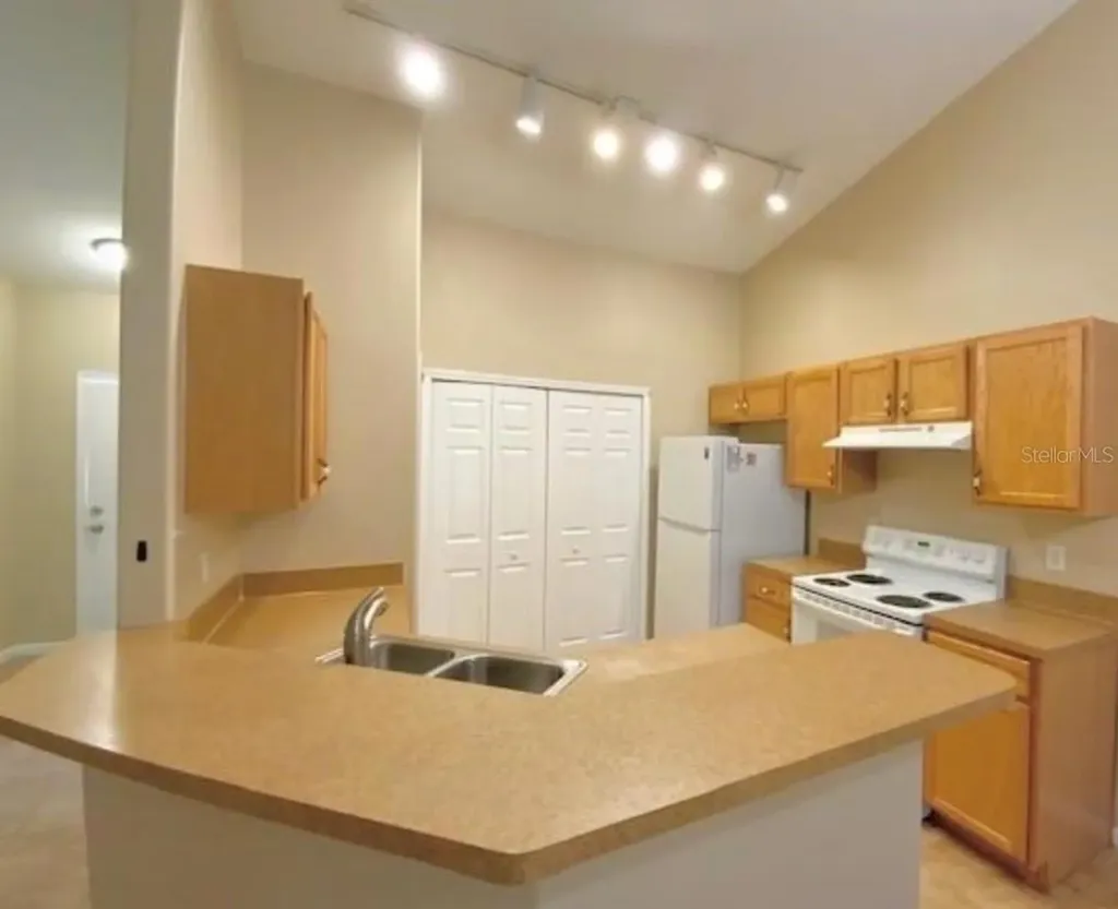 14 Regent Lane Palm Coast FL 32164