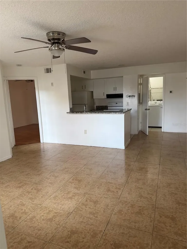 437 Fountainhead Circle Kissimmee FL 34741