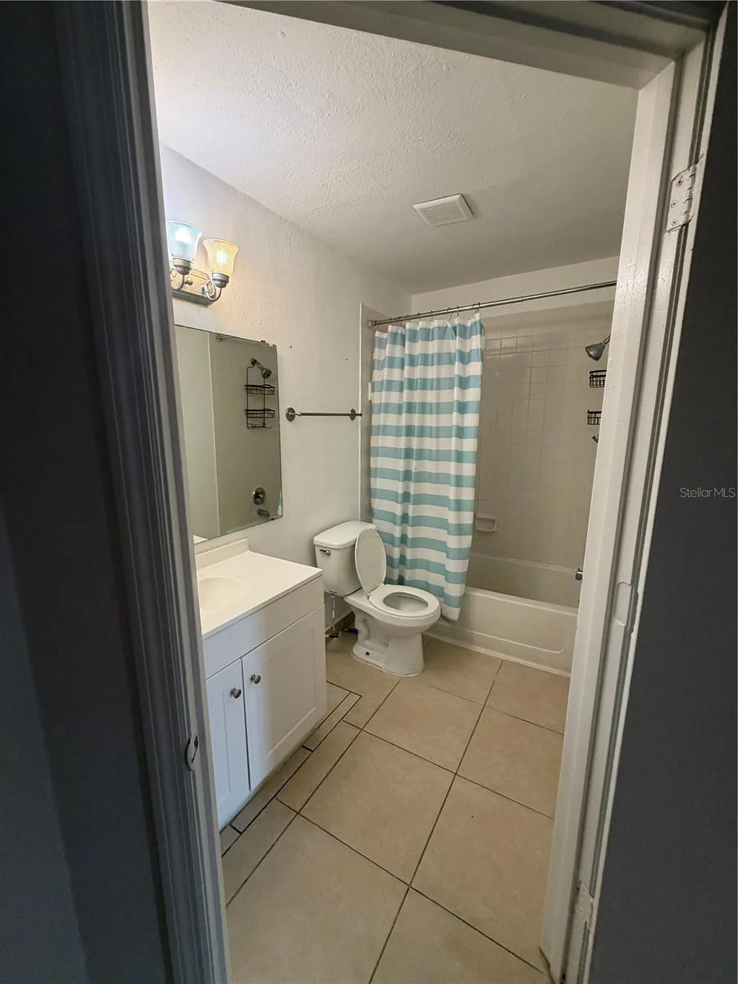 437 Fountainhead Circle Kissimmee FL 34741