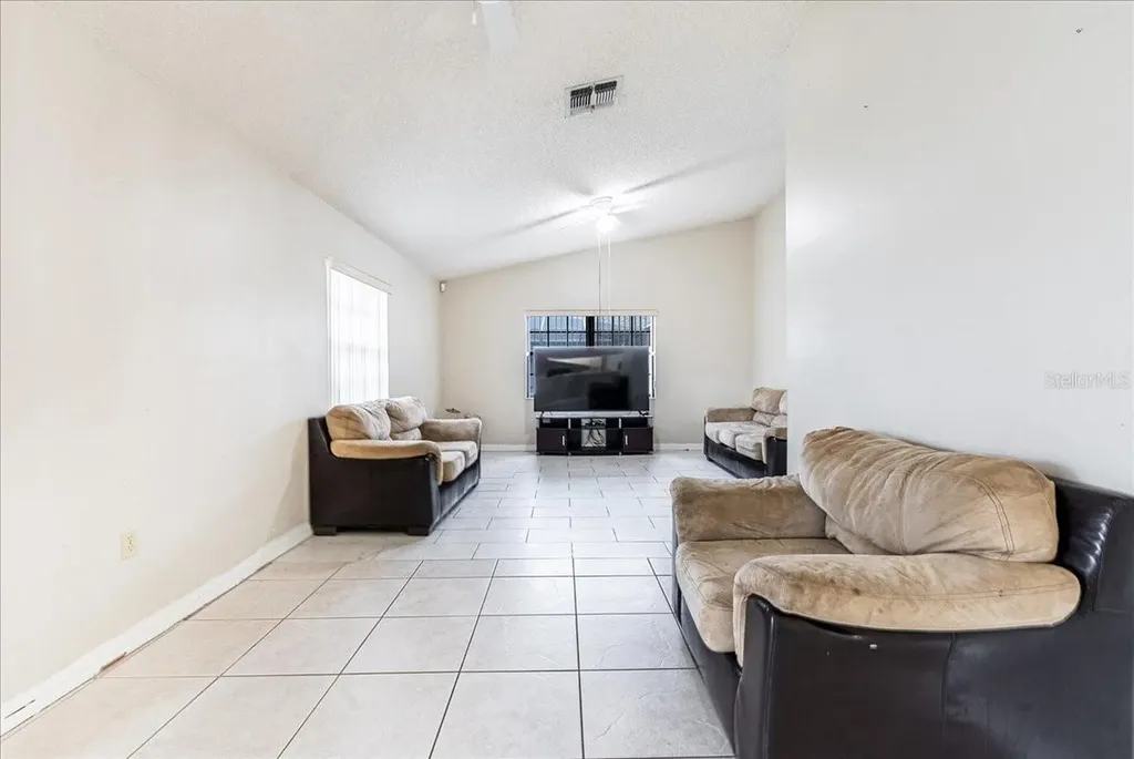 314 Jacksonville Court Kissimmee FL 34759