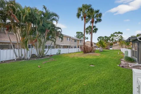 6490 Cape Hatteras Way NE St Petersburg FL 33702