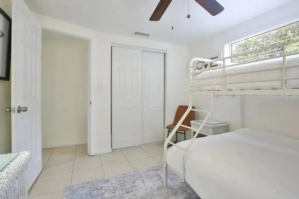 5622 S Lockwood Ridge Road Sarasota FL 34231