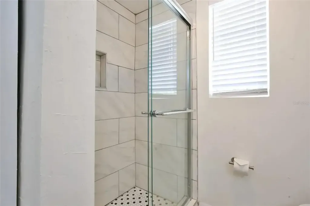 5622 S Lockwood Ridge Road Sarasota FL 34231