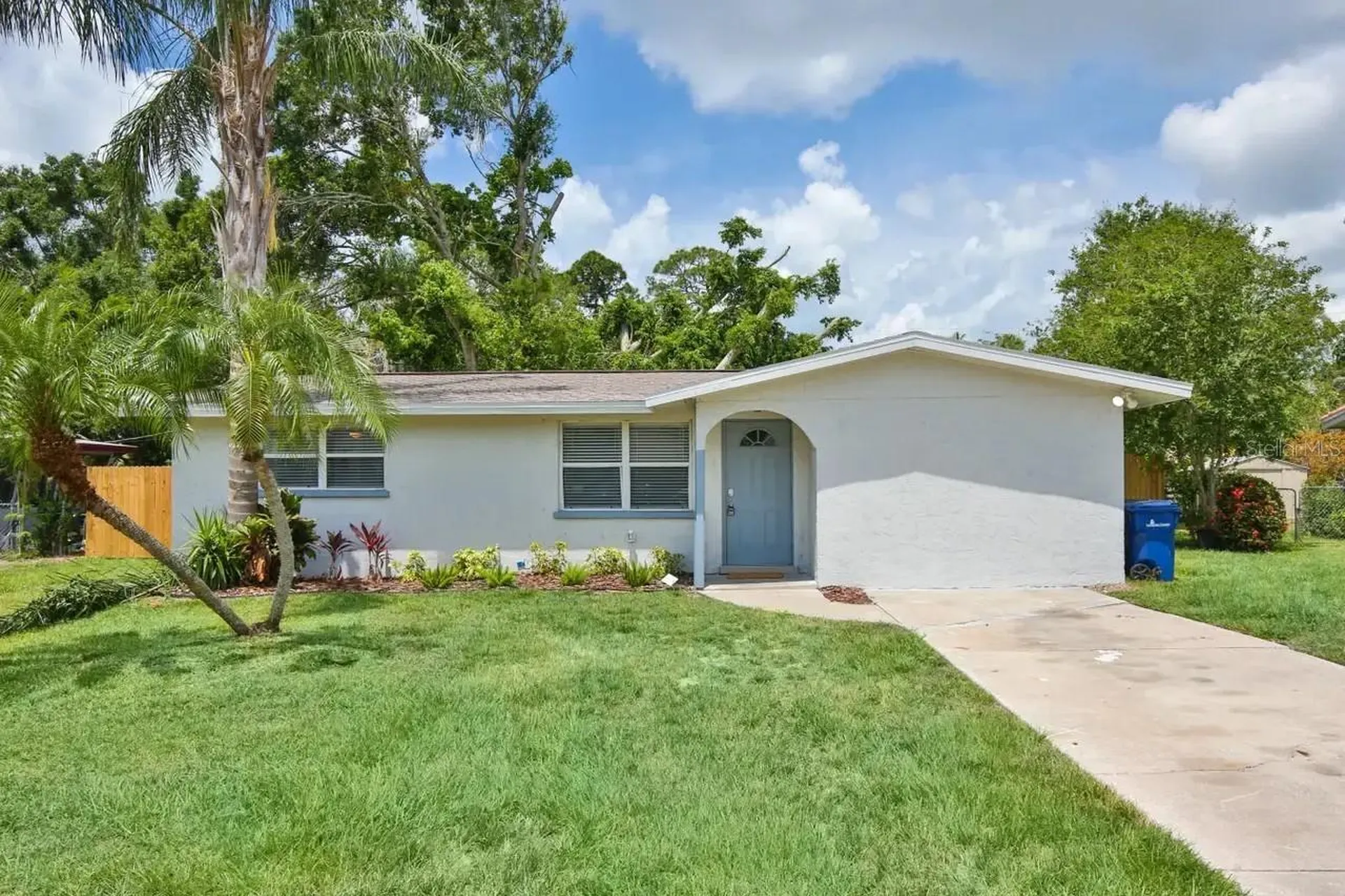 5622 S Lockwood Ridge Road Sarasota FL 34231