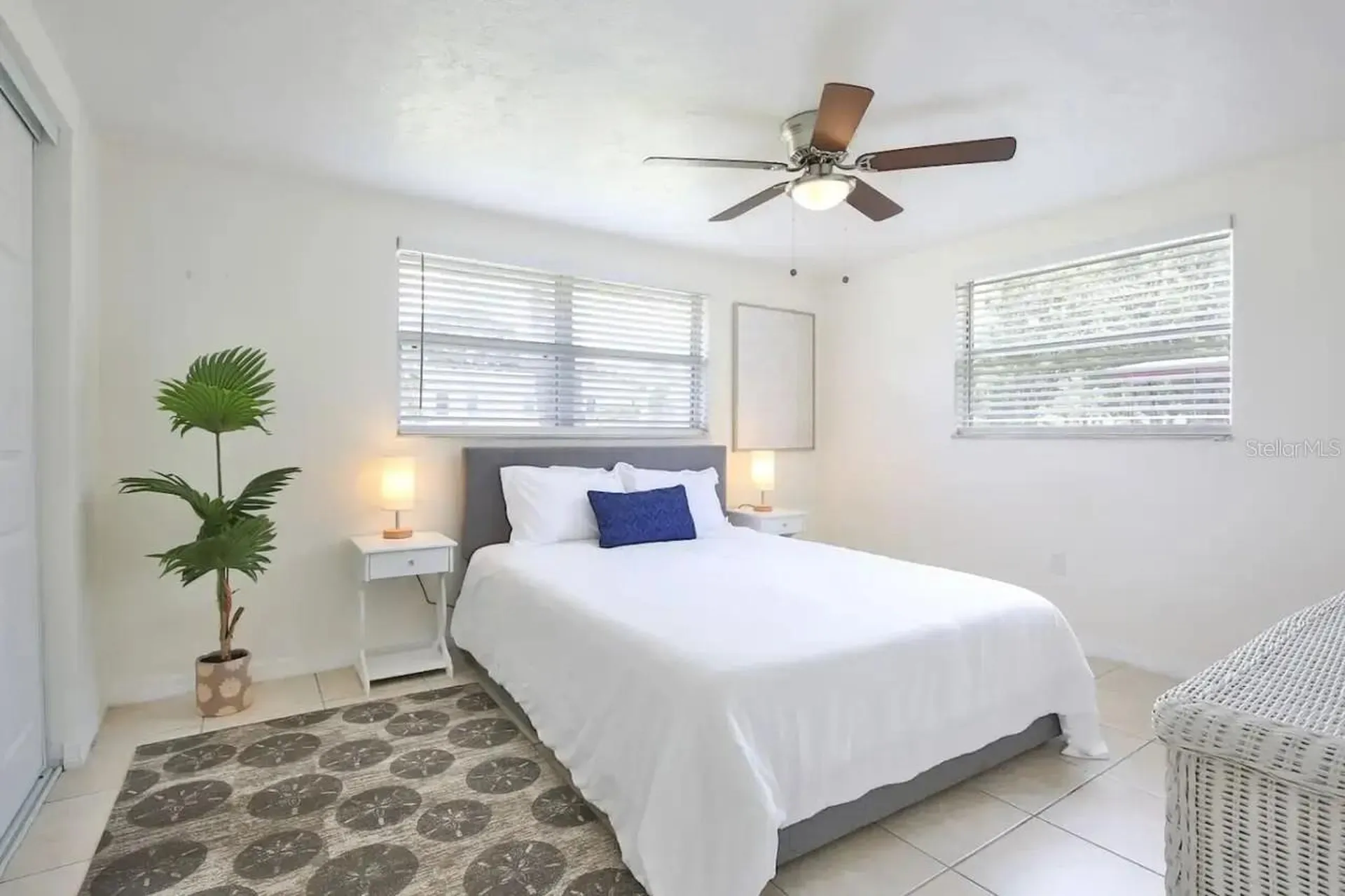 5622 S Lockwood Ridge Road Sarasota FL 34231