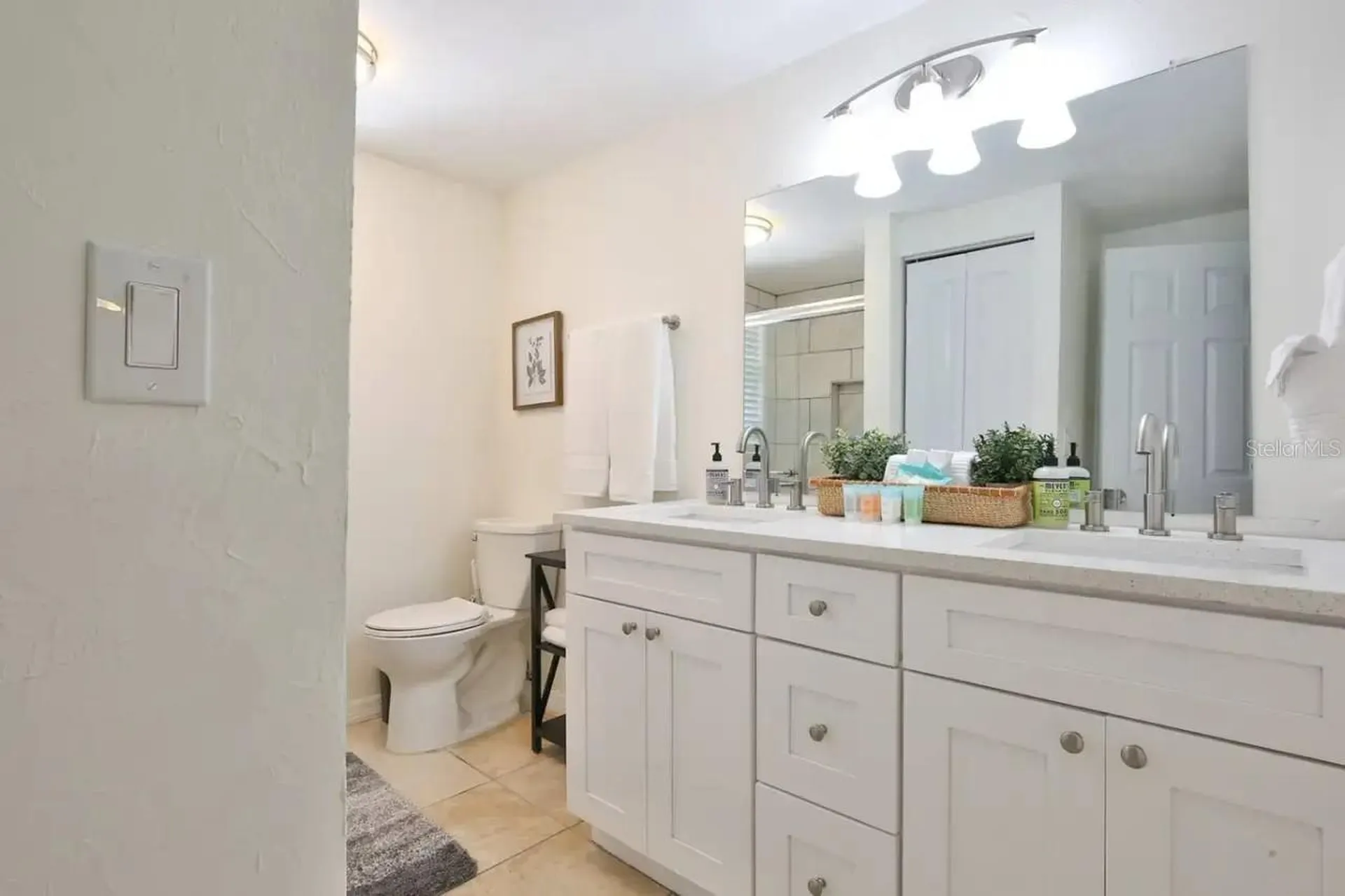 5622 S Lockwood Ridge Road Sarasota FL 34231