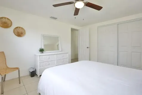 5622 S Lockwood Ridge Road Sarasota FL 34231