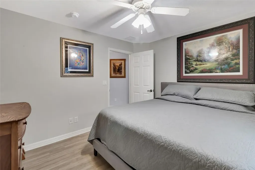 26903 Honeymoon Avenue Leesburg FL 34748