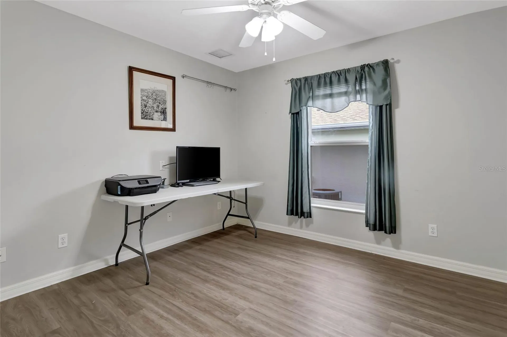 26903 Honeymoon Avenue Leesburg FL 34748