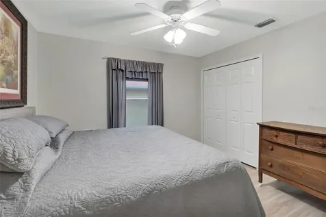 26903 Honeymoon Avenue Leesburg FL 34748