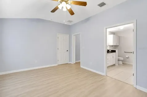 26903 Honeymoon Avenue Leesburg FL 34748