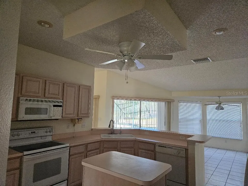 2421 E Del Webb Boulevard Sun City Center FL 33573