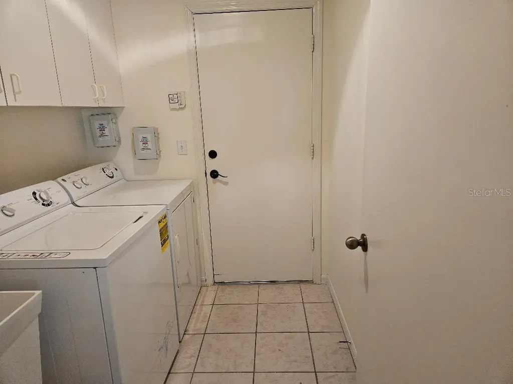 2421 E Del Webb Boulevard Sun City Center FL 33573