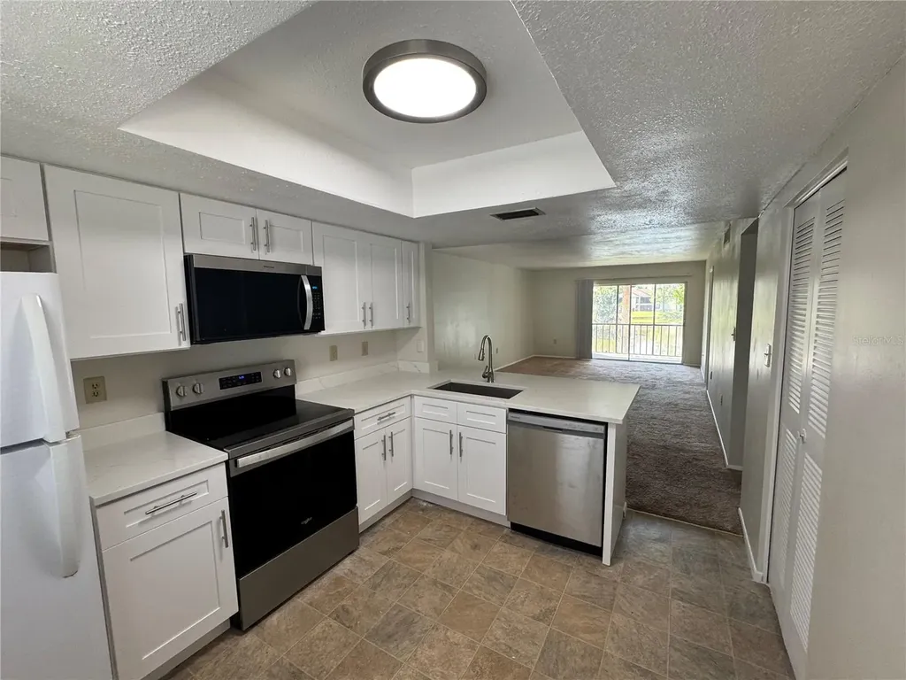 212 Cypress Lane Oldsmar FL 34677