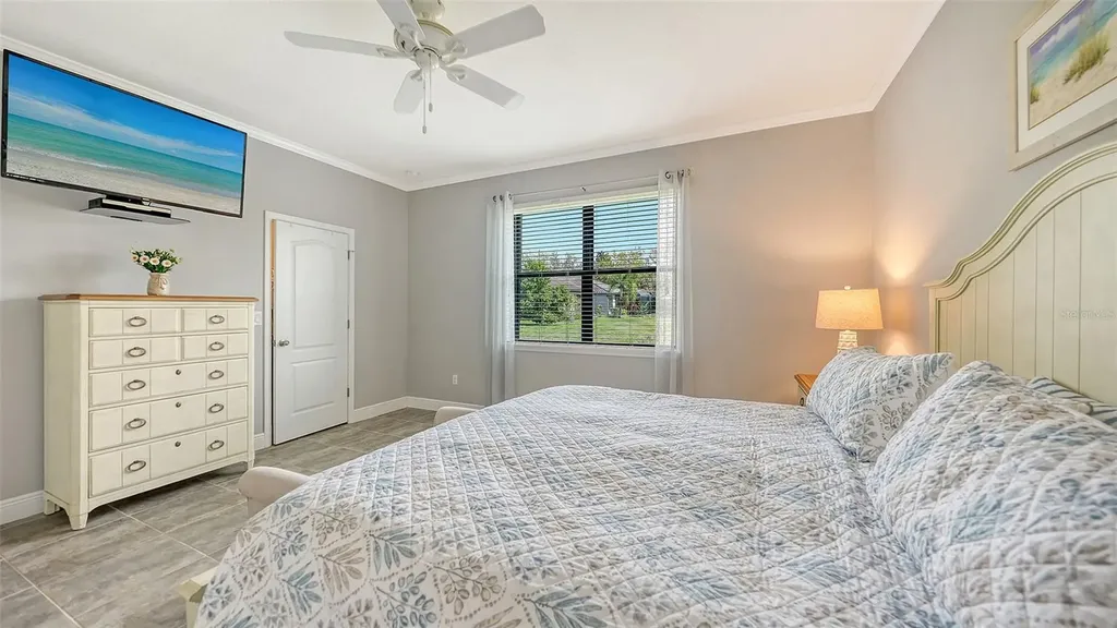 8143 36th Street E Sarasota FL 34243