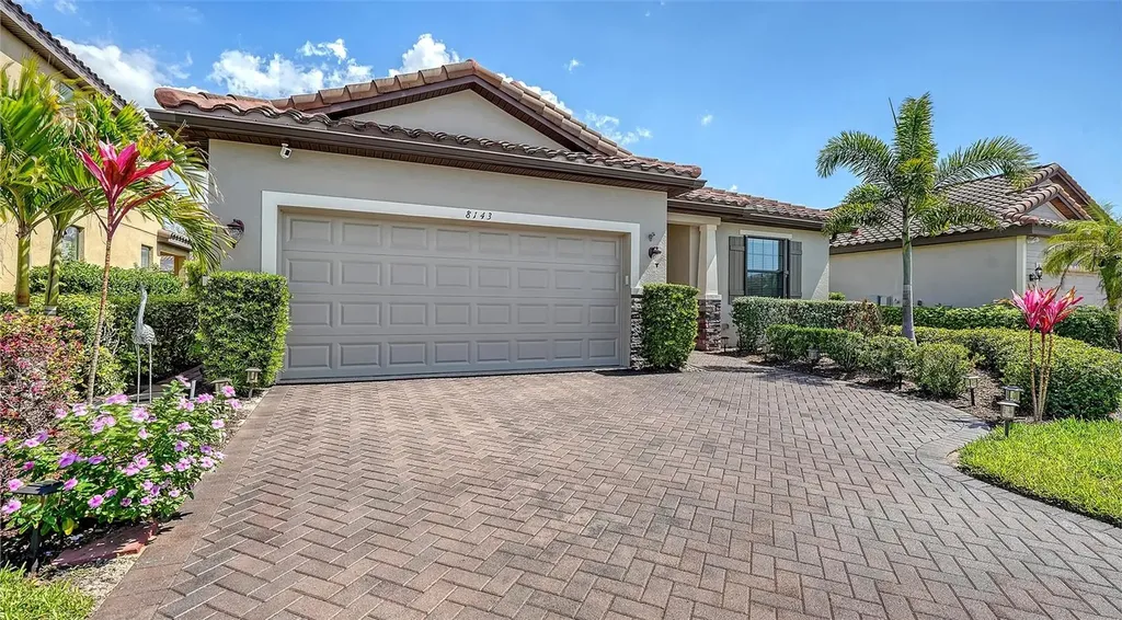 8143 36th Street E Sarasota FL 34243