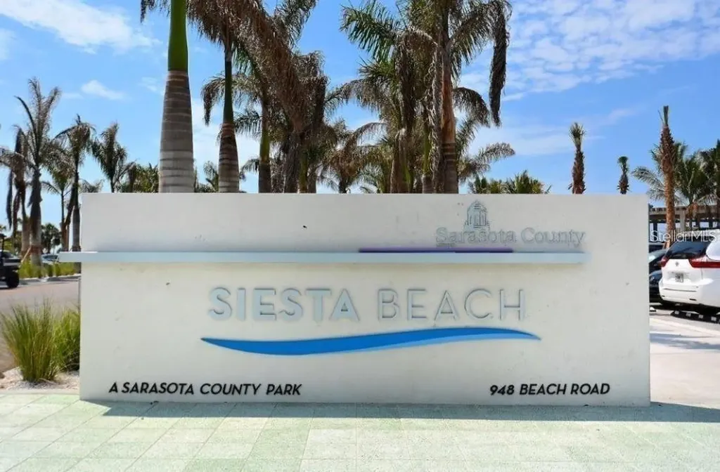 8143 36th Street E Sarasota FL 34243