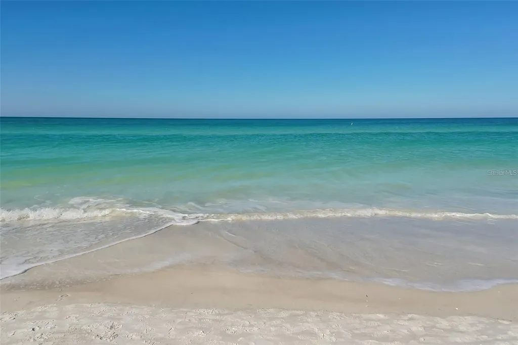 8143 36th Street E Sarasota FL 34243