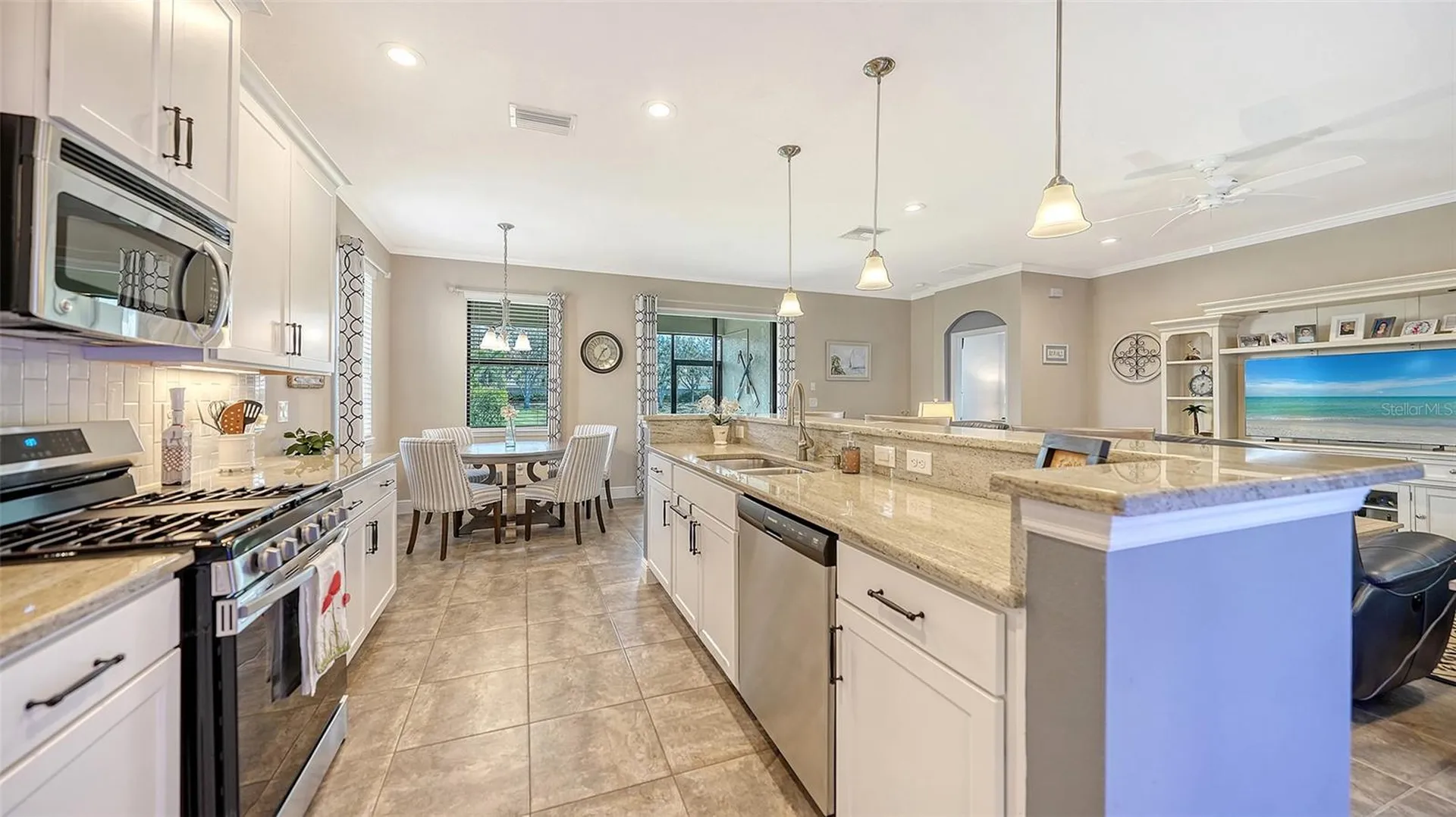 8143 36th Street E Sarasota FL 34243