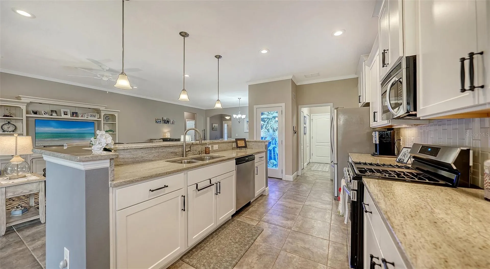 8143 36th Street E Sarasota FL 34243
