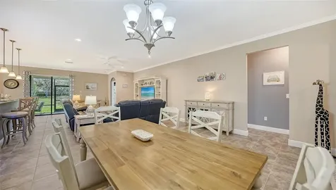 8143 36th Street E Sarasota FL 34243