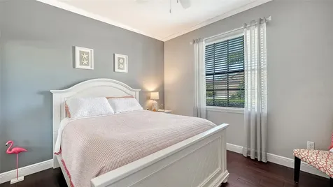 8143 36th Street E Sarasota FL 34243