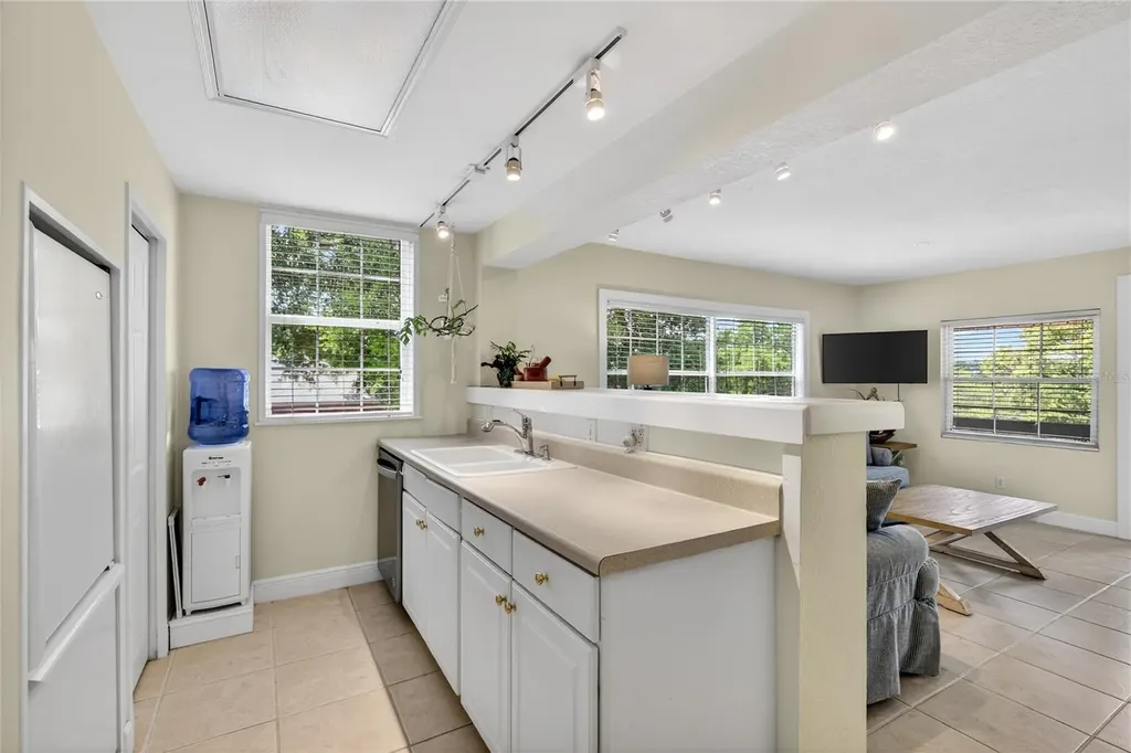 809 Poinsettia Drive Eustis FL 32726